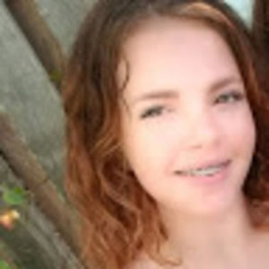 Meet your Posher, Alyson